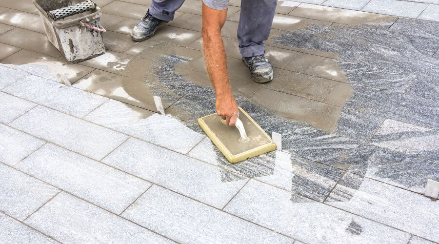 Expert Emergency Roof Repairs services in Des Plaines, IL